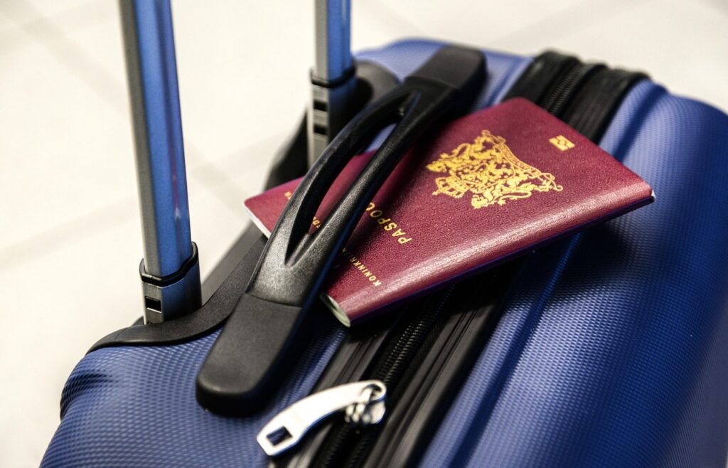passport, luggage, trolley, travel, trip, vacation, tourism, suitcase, journey, tourist, holiday, flight, traveler, baggage, business, airport, bag, departure, arrival, airplane, passenger, luggage, luggage, suitcase, suitcase, airport, airport, airport, airport, airport